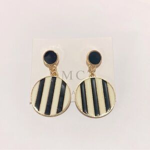 Black and White Stripe Circle Dangle Earrings